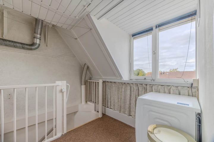 Foto 42 van van Heinsbergstraat 37