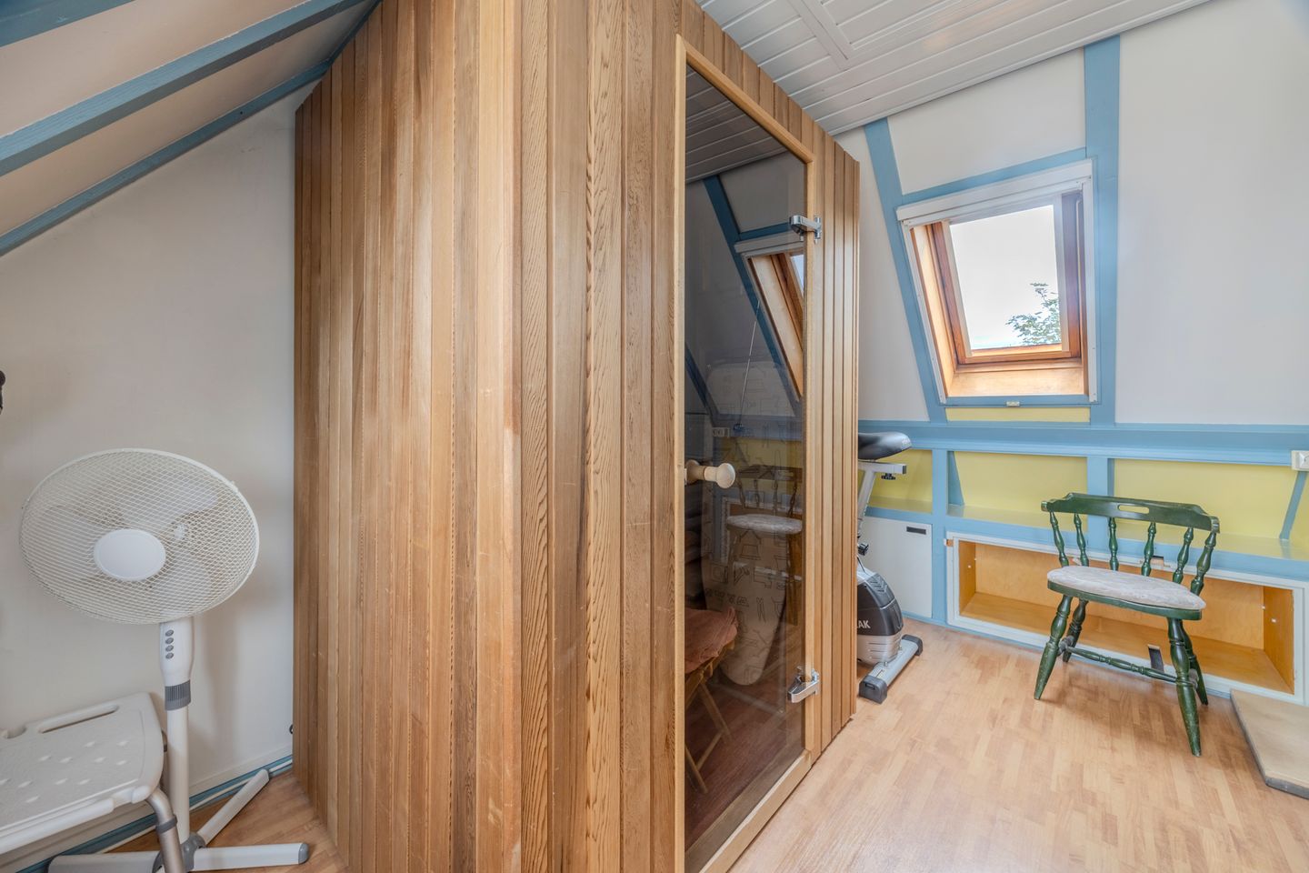 Photo 44 of van Heinsbergstraat 37