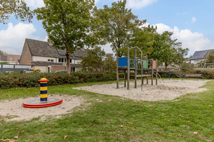 Foto 47 van van Heinsbergstraat 37