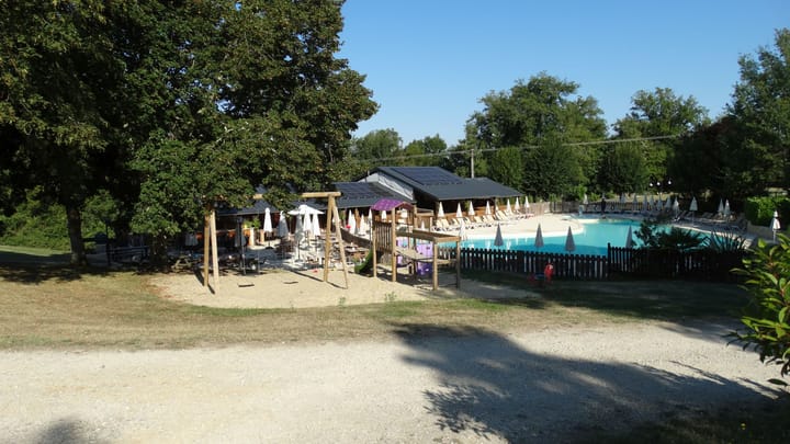 Foto 2 van Gourdon, Frankrijk