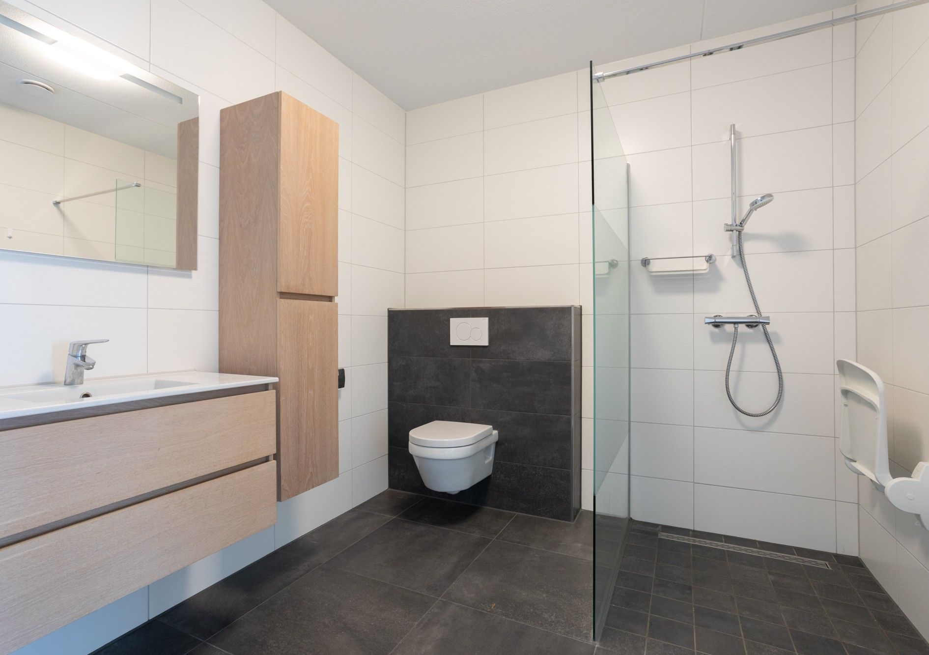 Photo 18 of Vos de Waelstraat 48