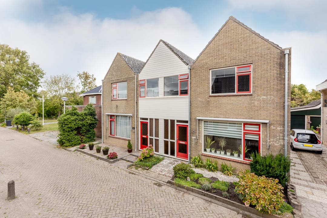 Foto 7 van Julianastraat 4