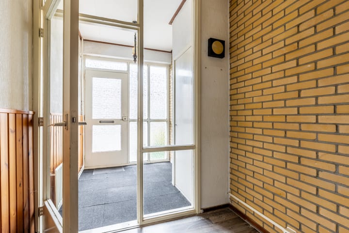 Foto 10 van Julianastraat 4