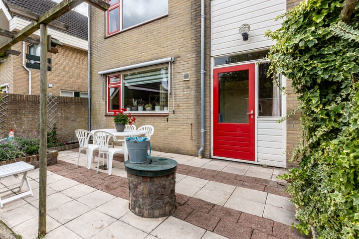 Foto 34 van Julianastraat 4