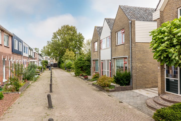 Foto 43 van Julianastraat 4