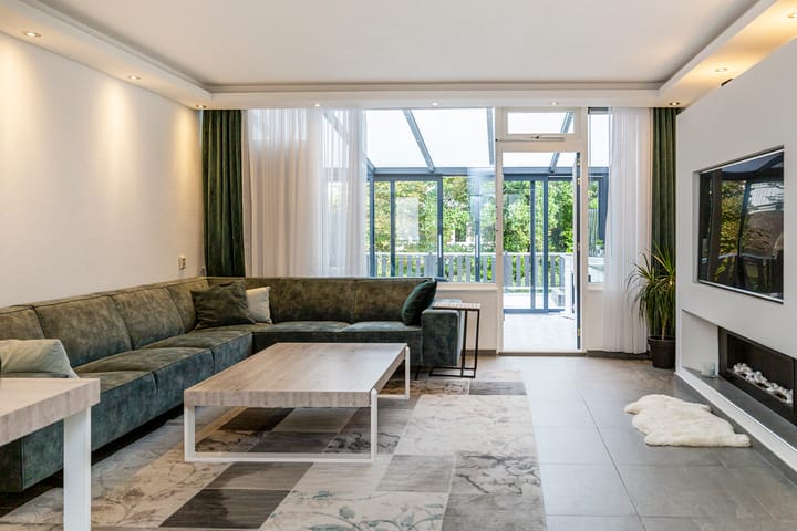 Foto 2 van Bizetstraat 35