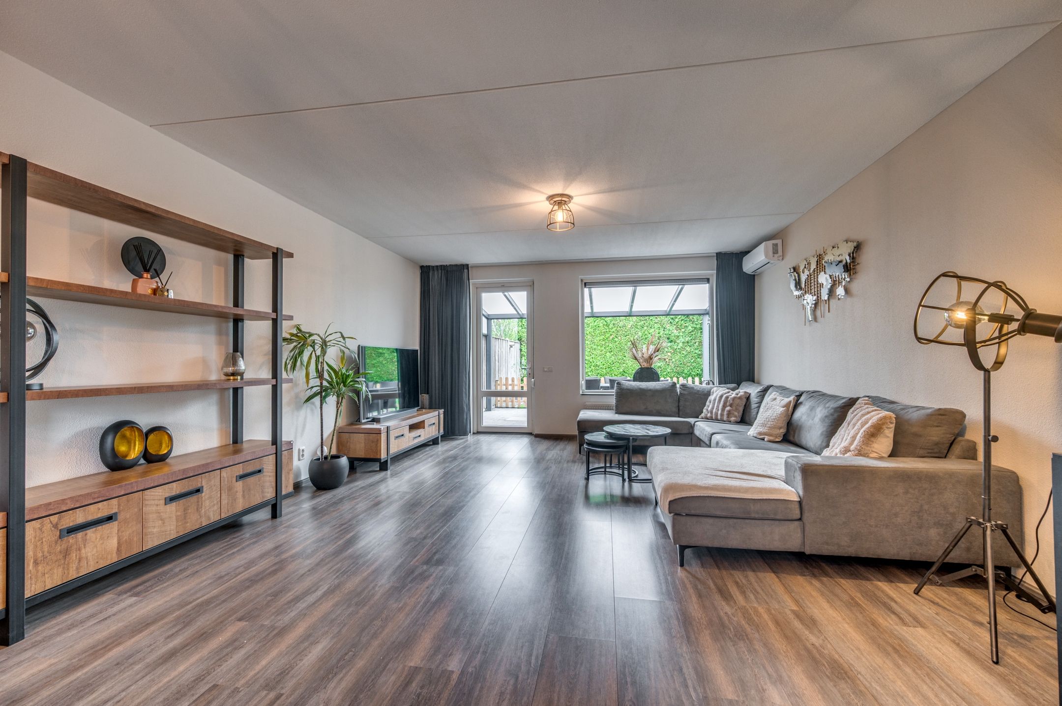 Foto 12 van Schoolpad 50