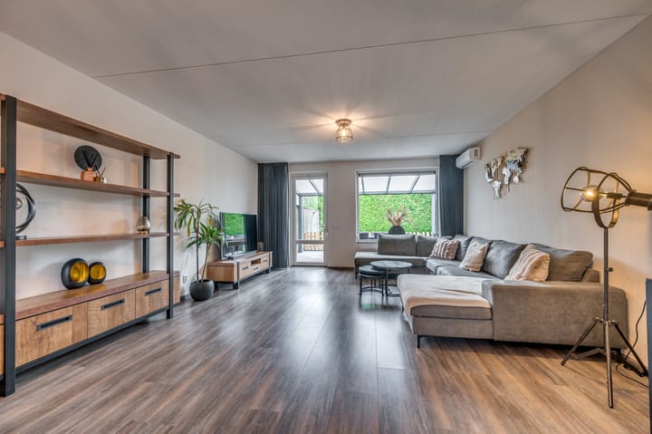 Foto 12 van Schoolpad 50