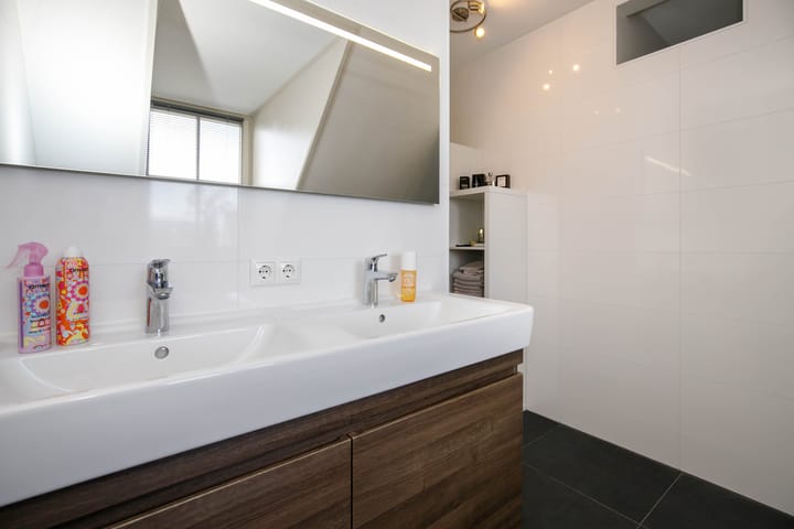 Foto 44 van De Smaragd 16