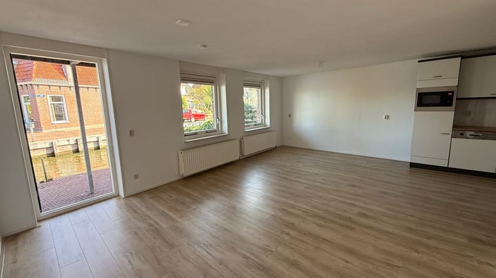 Photo 3 of Harlingerweg 3-B