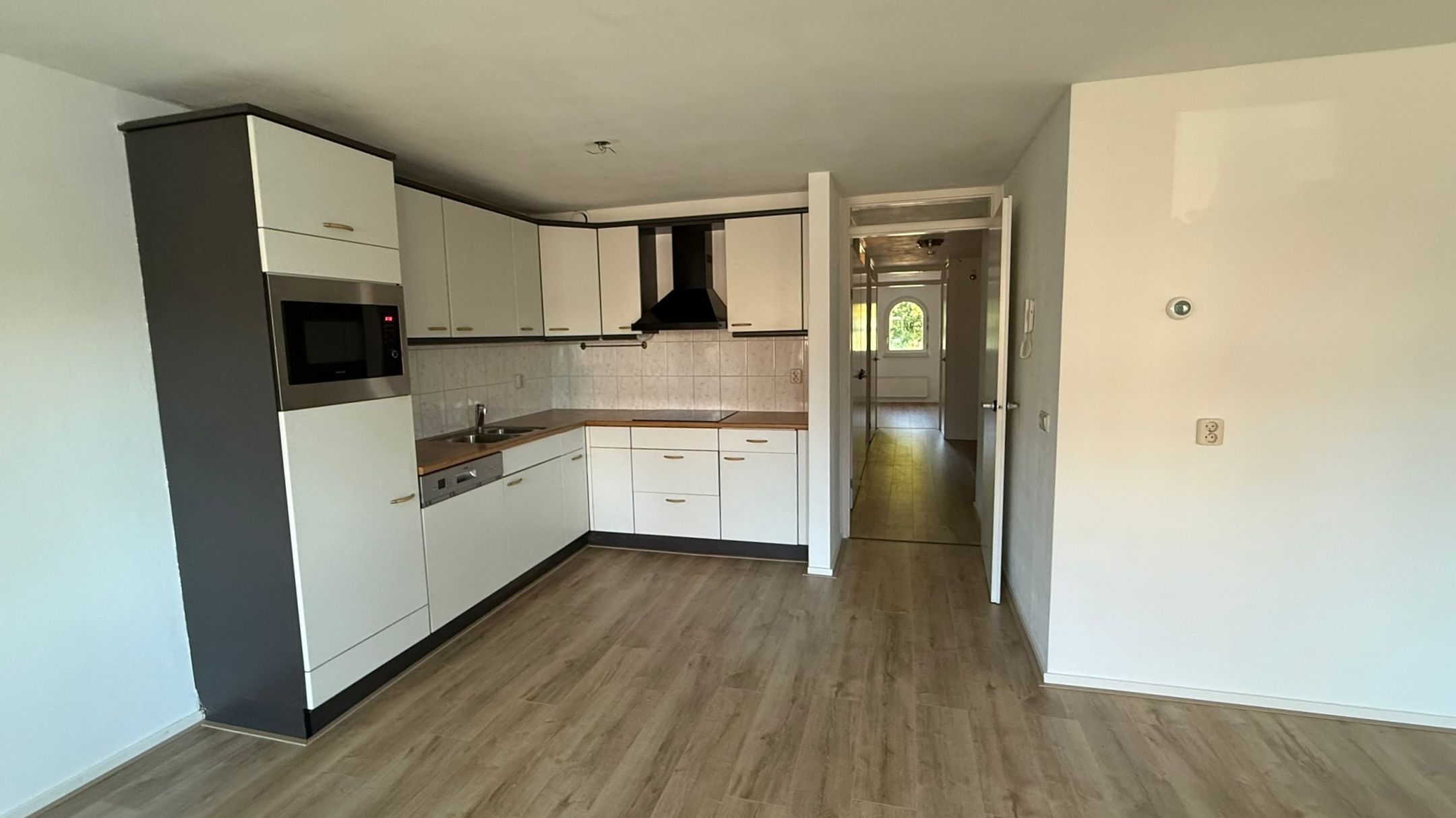 Foto 6 van Harlingerweg 3-B