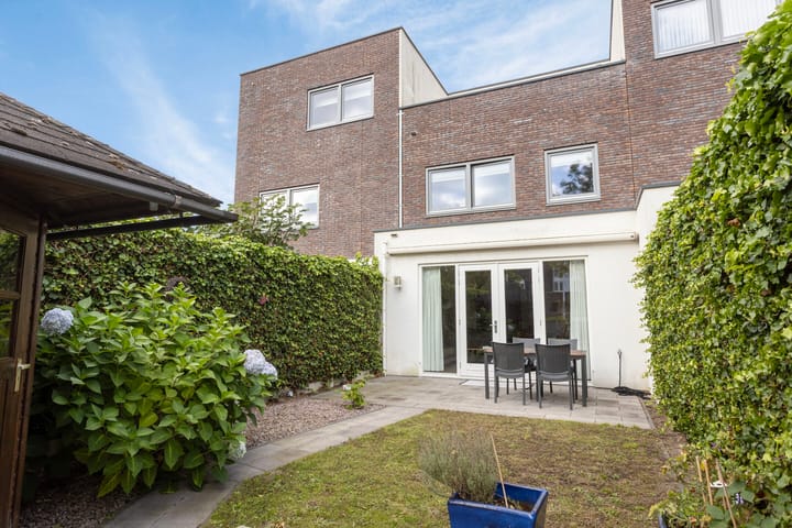 Foto 4 van De Terpen 9