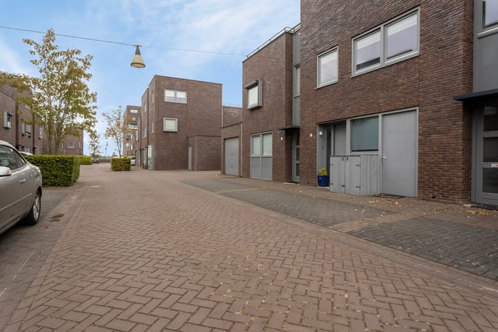 Foto 30 van De Terpen 9