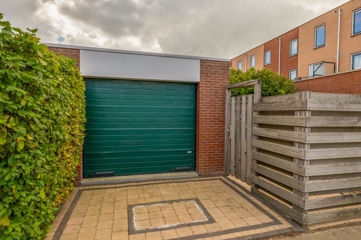 Foto 25 van Rooseveltlaan 7