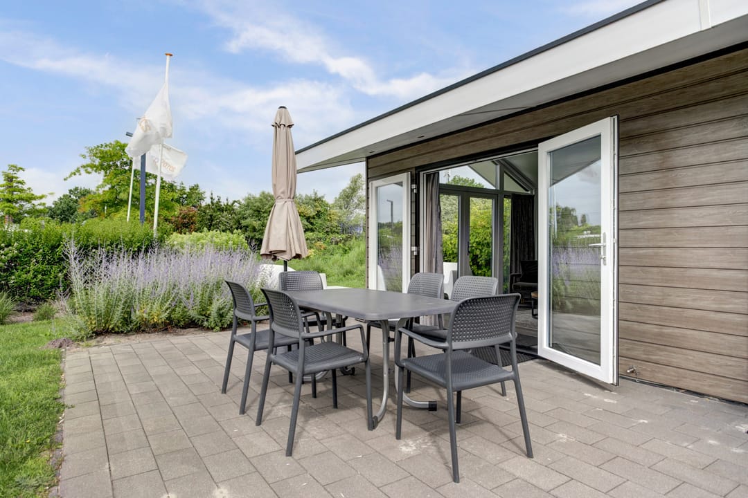 Photo 11 of Zuiderdijk 1-B001