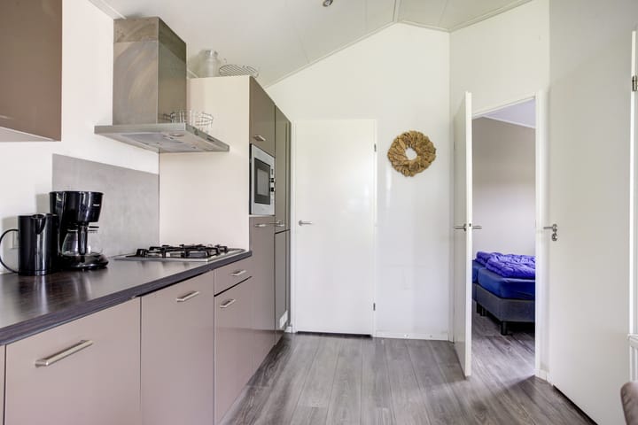 Foto 13 van Zuiderdijk 1-B001