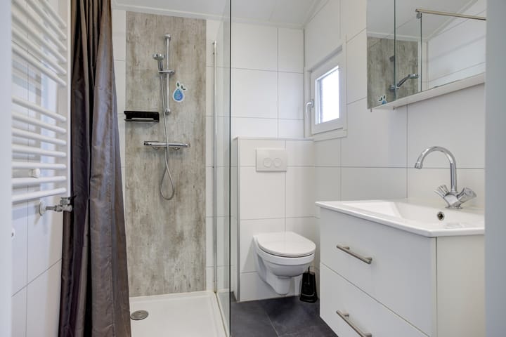 Foto 18 van Zuiderdijk 1-B001