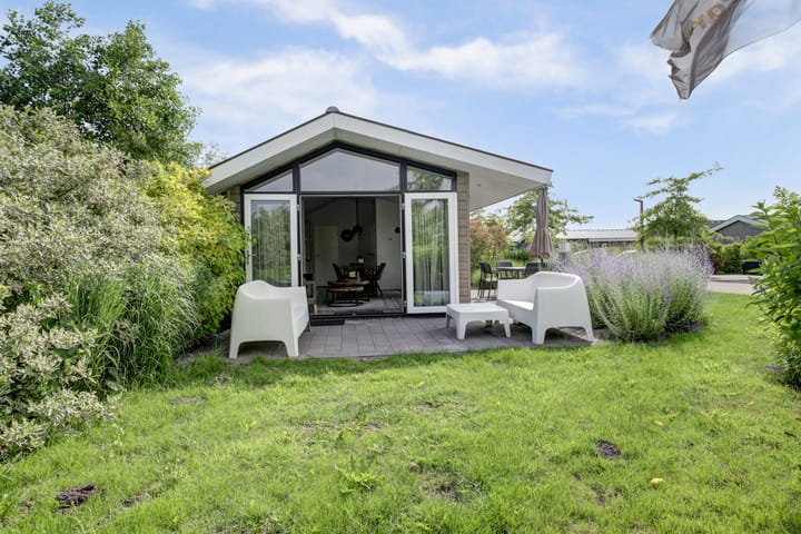 Foto 20 van Zuiderdijk 1-B001