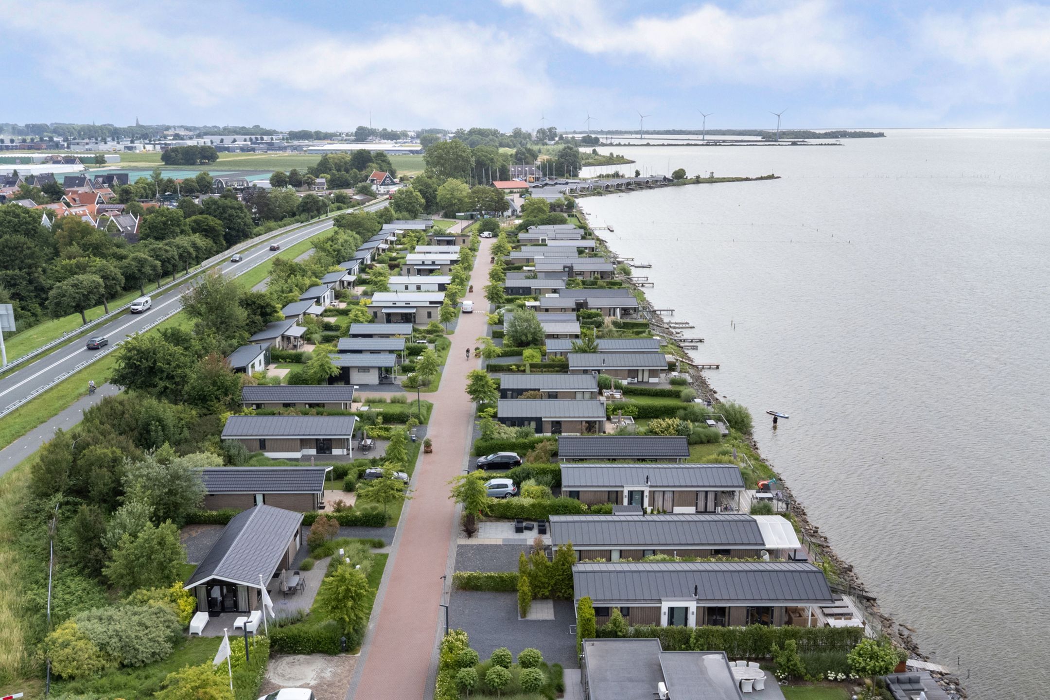 Photo 30 of Zuiderdijk 1-B001