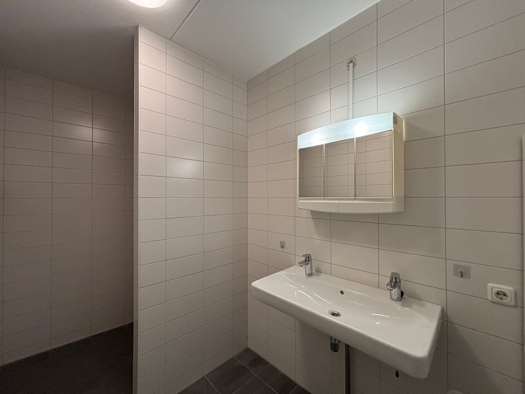 Photo 16 of Meentwal 142