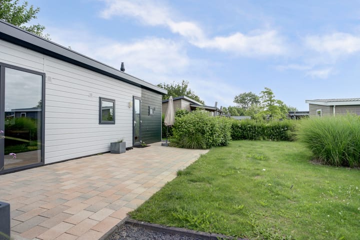 Foto 19 van Zuiderdijk 1-B019