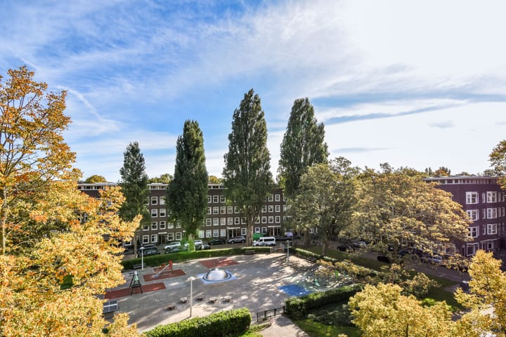 Foto 5 van Adriaan van Bergenstraat 2-3