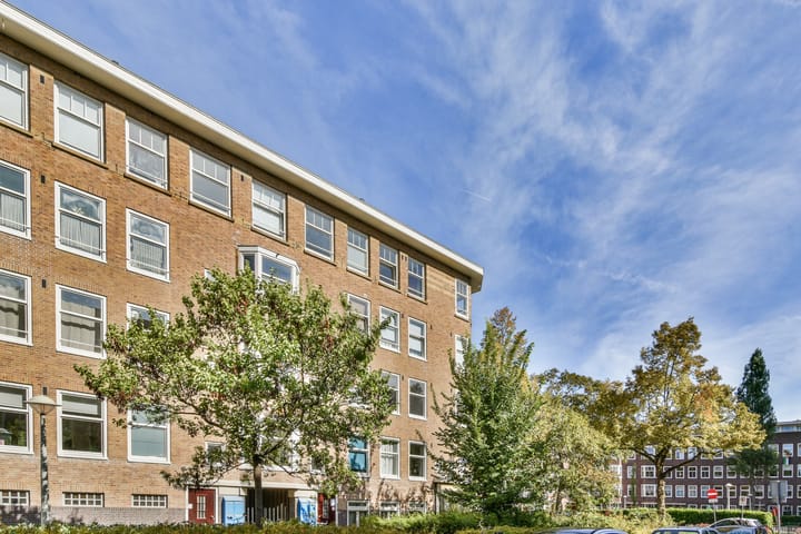 Foto 21 van Adriaan van Bergenstraat 2-3