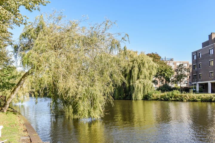 Foto 24 van Adriaan van Bergenstraat 2-3