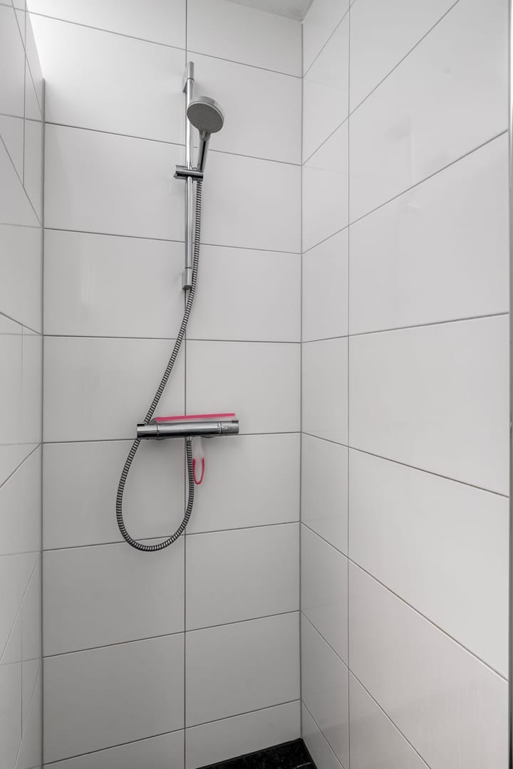 Photo 15 of Binnenweg 12-79