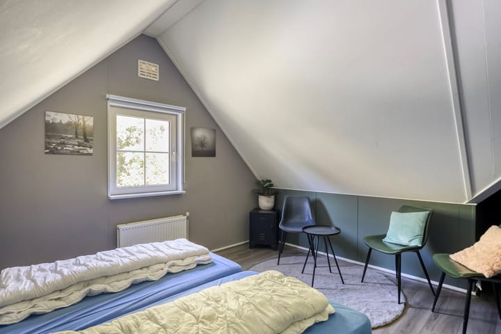 Photo 21 of Binnenweg 12-79