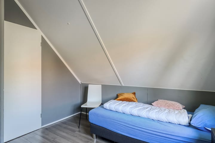 Photo 28 of Binnenweg 12-79