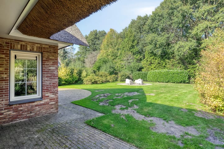 Photo 31 of Binnenweg 12-79