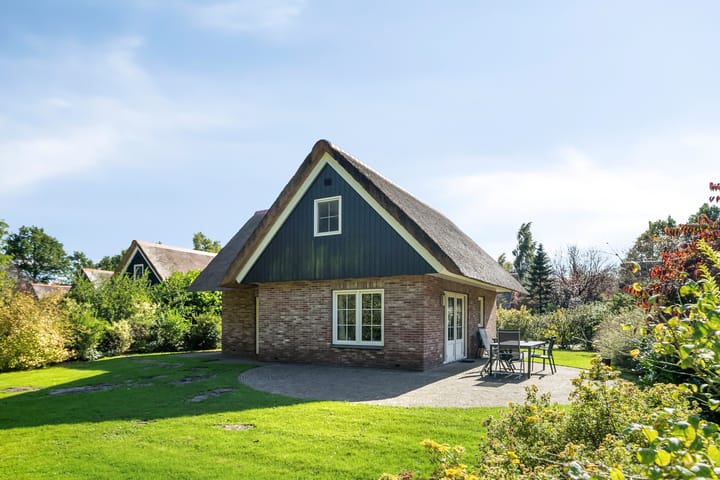 Photo 32 of Binnenweg 12-79