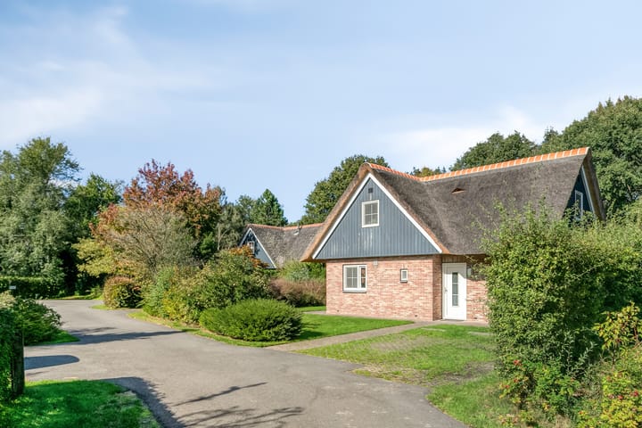 Photo 38 of Binnenweg 12-79