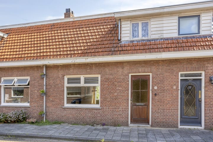 Foto 28 van Emmastraat 35