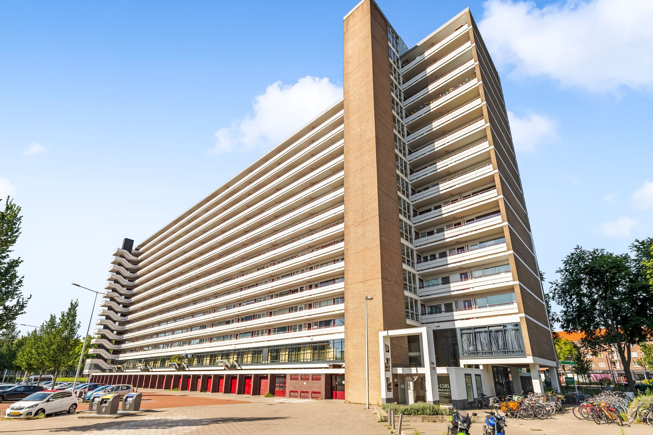 Foto 36 van Burgemeester Hogguerstraat 901