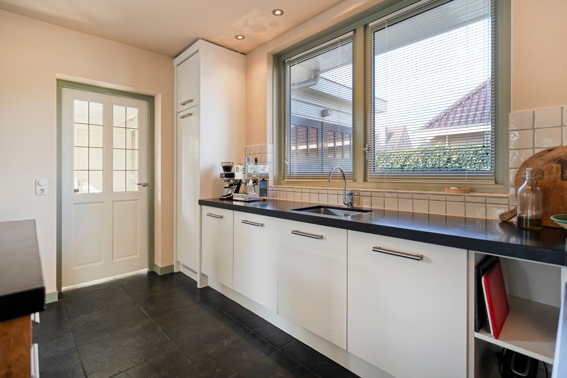 Photo 12 of Magistraat 11