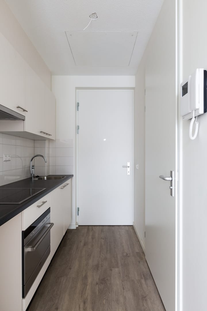 Photo 5 of Rogier van der Weydestraat 6-A2