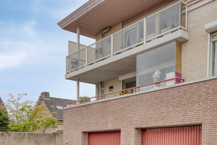 Photo 36 of Waldhoornlaan 39-C