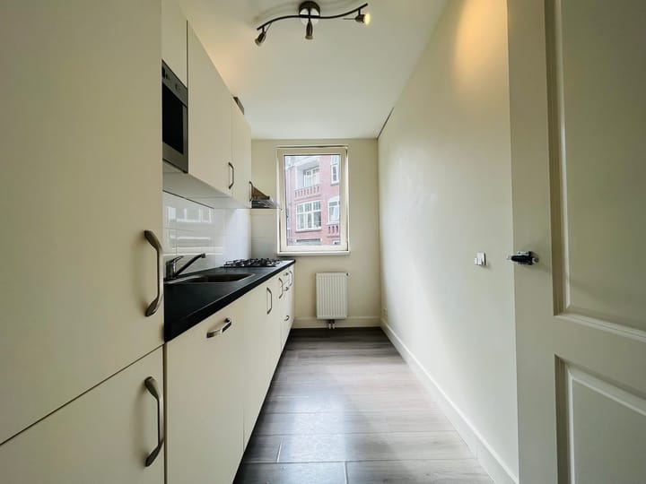 Foto 3 van Vierambachtsstraat 114-A02