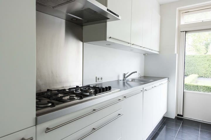 Photo 5 of Van Heukelomstraat 15