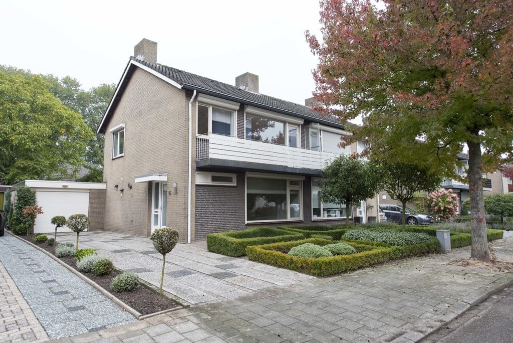 Photo 7 of Van Heukelomstraat 15