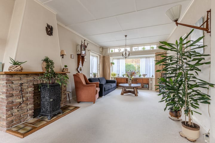 Photo 2 of Dorpsstraat 391