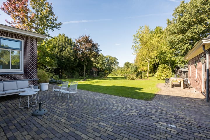 Foto 3 van Den Hulst 88