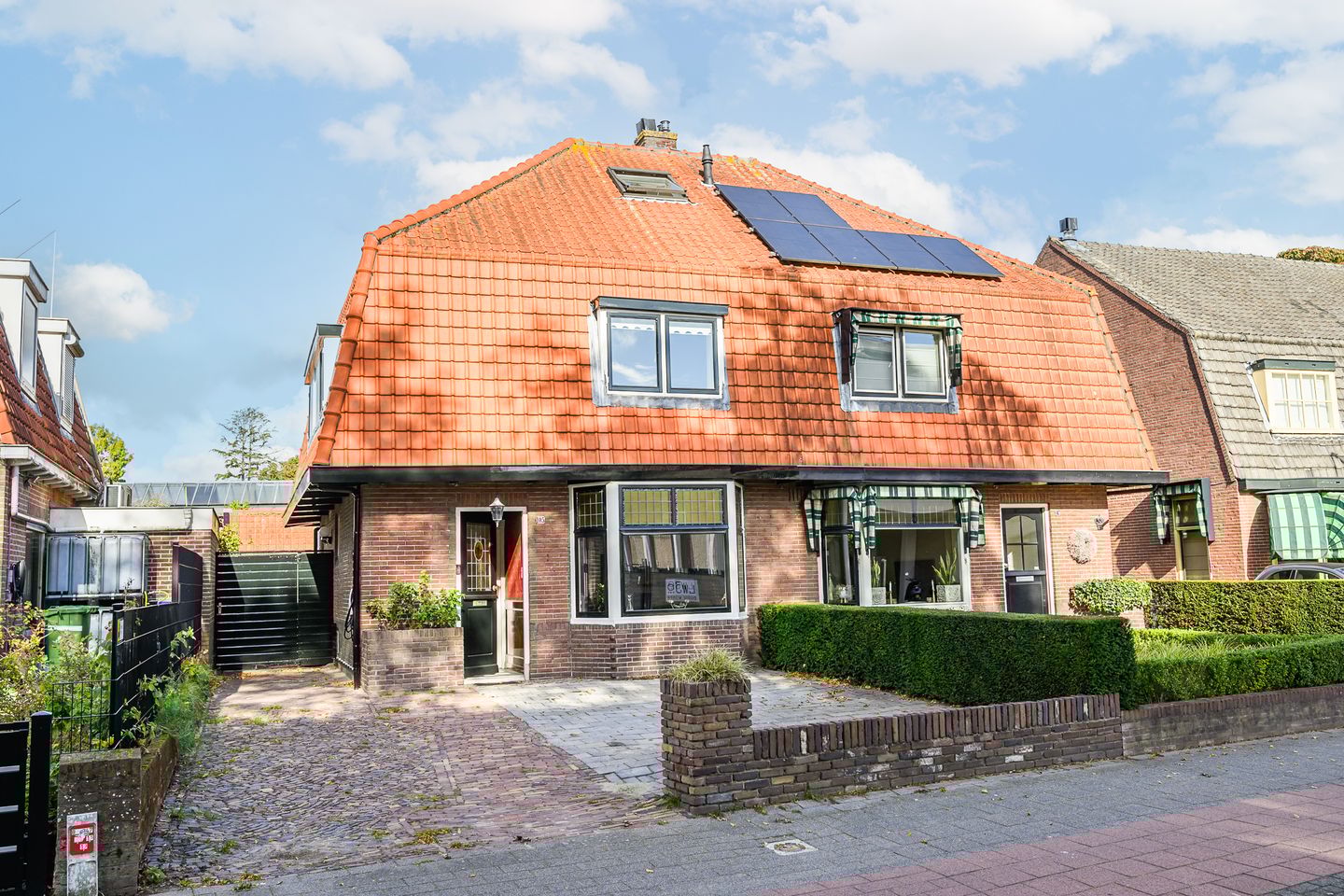 Foto 1 van Larenseweg 105