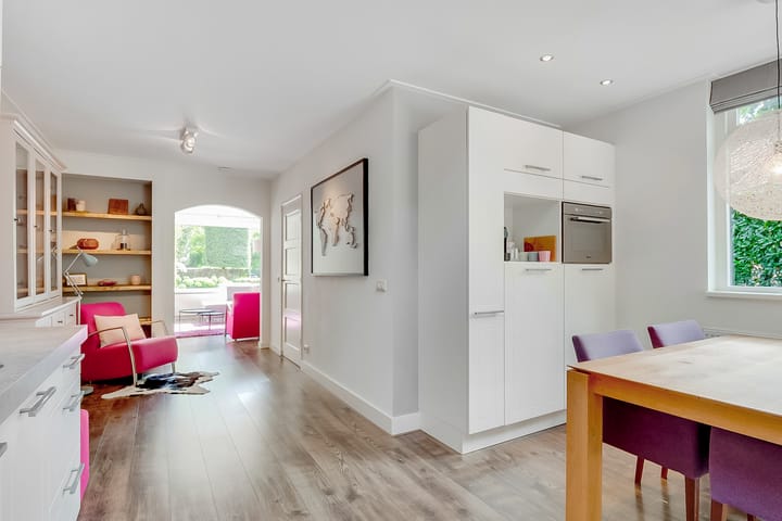 Photo 13 of Julianaweg 34