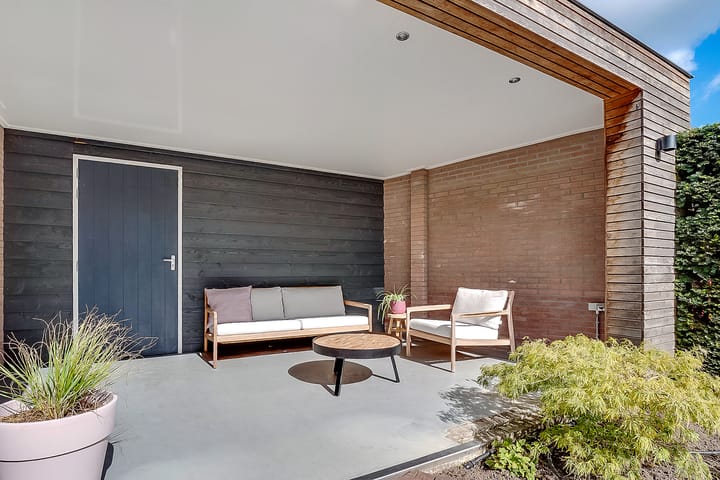 Photo 41 of Julianaweg 34