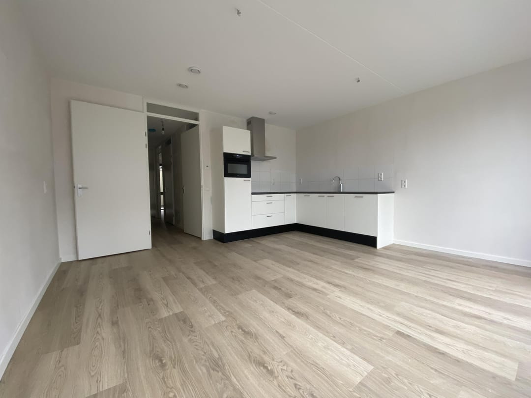 Foto 8 van Beemsterburgwal 11