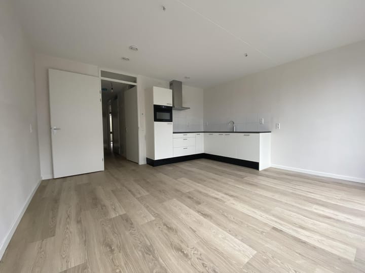 Foto 8 van Beemsterburgwal 11