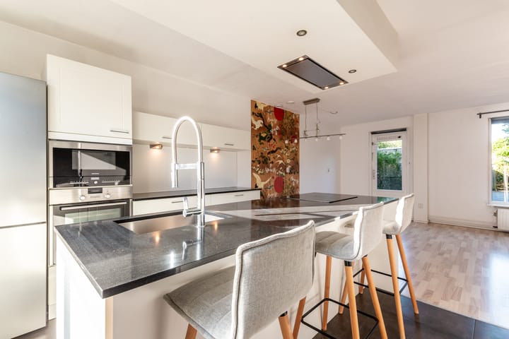 Foto 13 van Rhônestraat 218